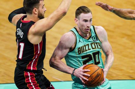  Gordon Hayward #20 of the Charlotte Hornets drives to the basket past Max Strus #31 of the Miami Heat
(Photo by Jacob Kupferman/Getty Images)