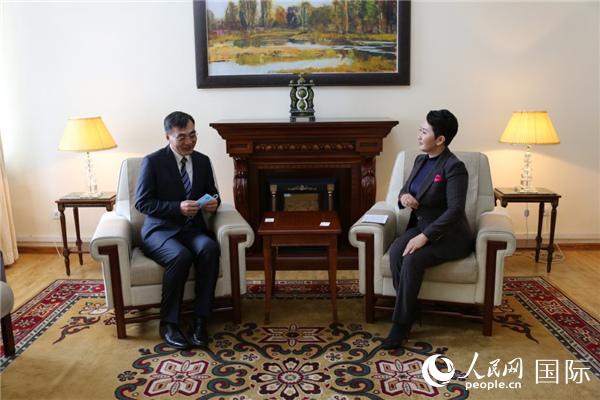 驻蒙古国大使柴文睿到任拜会蒙古国副外长和外交部代理国务秘书