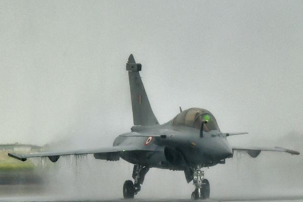 India-France Defence Cooperation to See 'Ground-Breaking' Projects in Jet Engines, Submarines